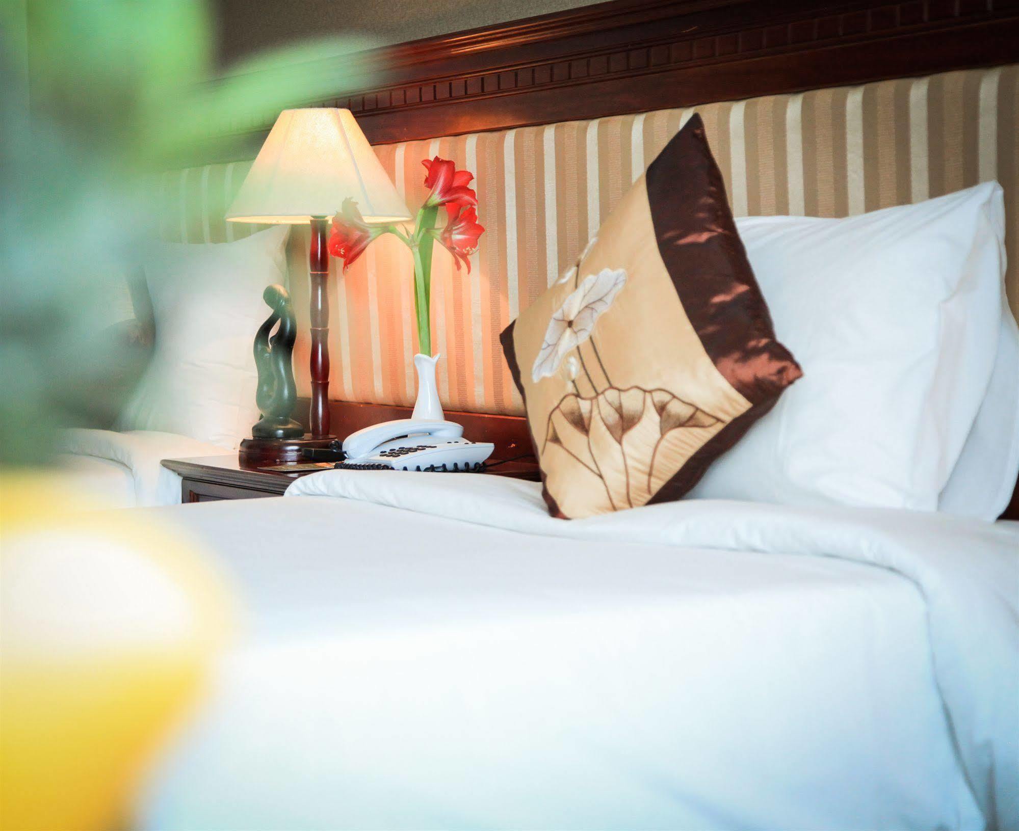 Aloha Halong Hotel Χα Λονγκ Εξωτερικό φωτογραφία